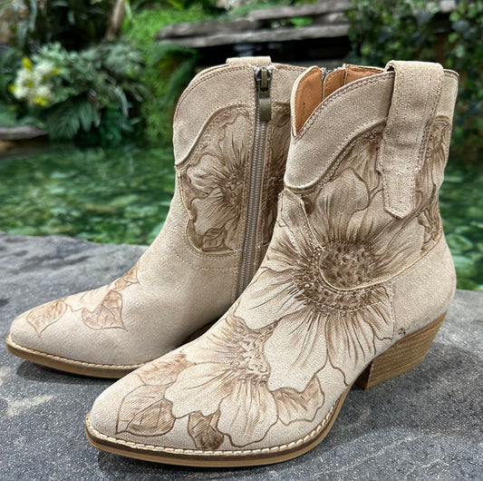 Dallas Taupe Floral Burnt Boots