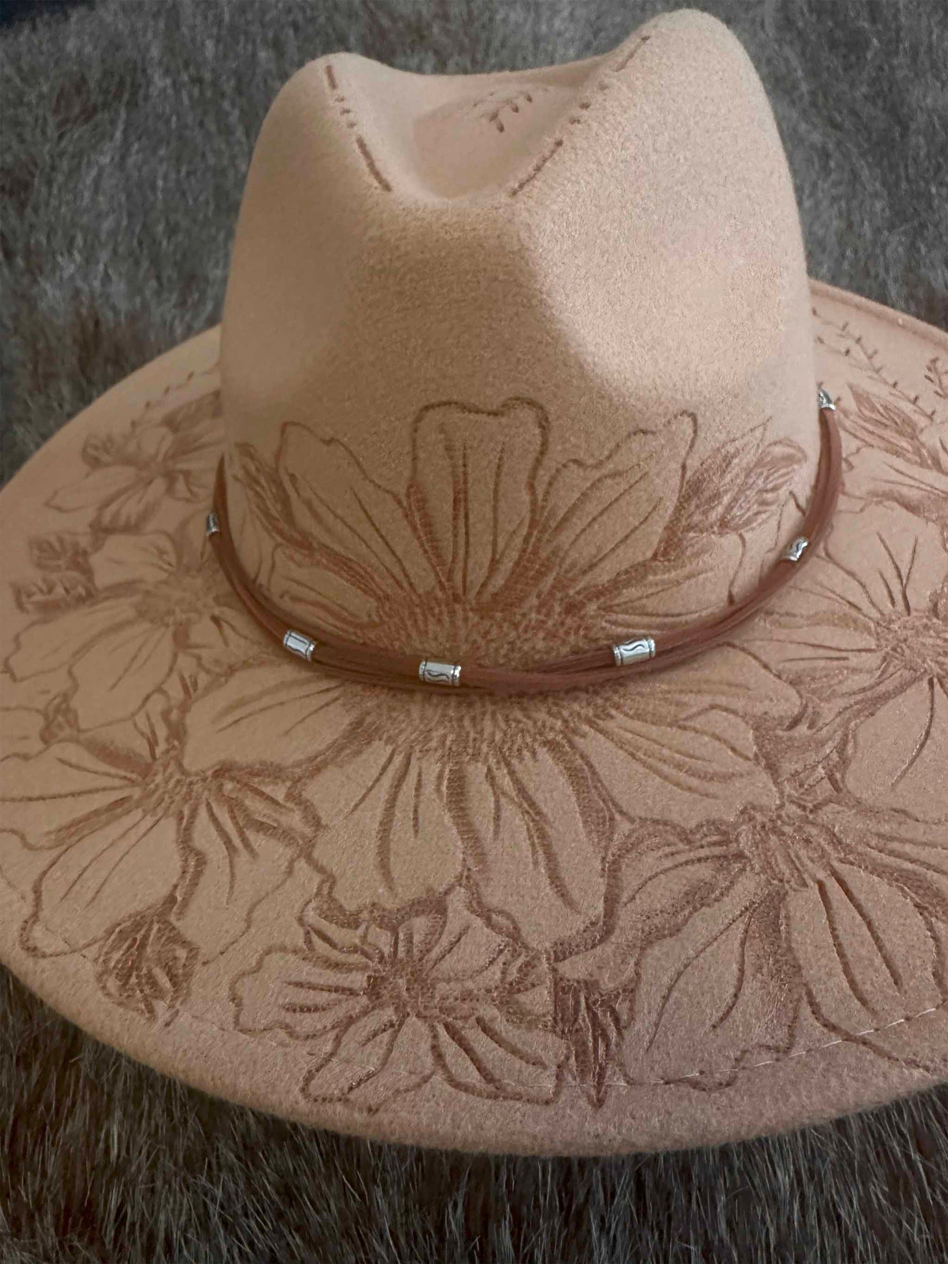 hat